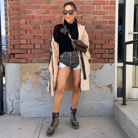 Meet your Posher, Eileen - Picture 2 of 2